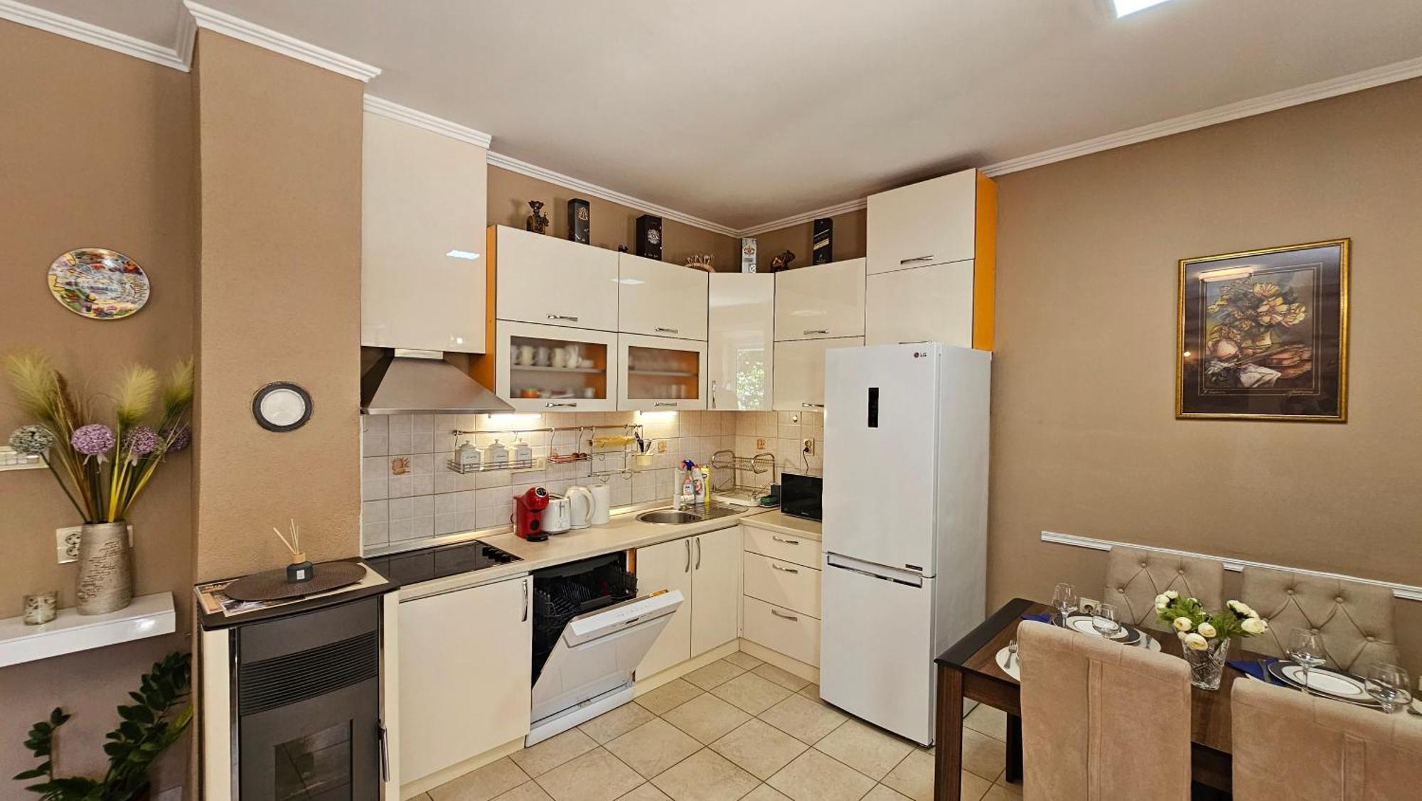 Lalovina Apartment ヘルツェグ・ノヴィ エクステリア 写真