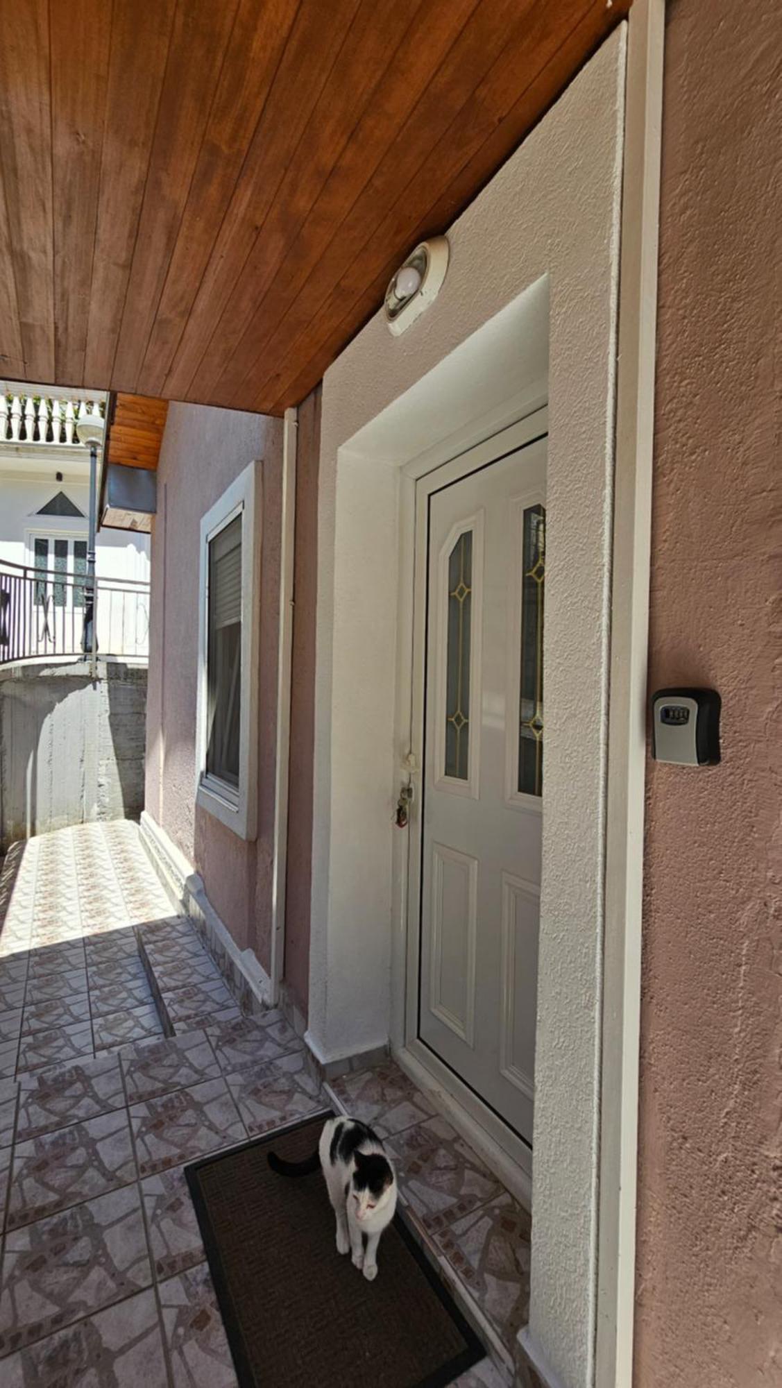 Lalovina Apartment ヘルツェグ・ノヴィ エクステリア 写真