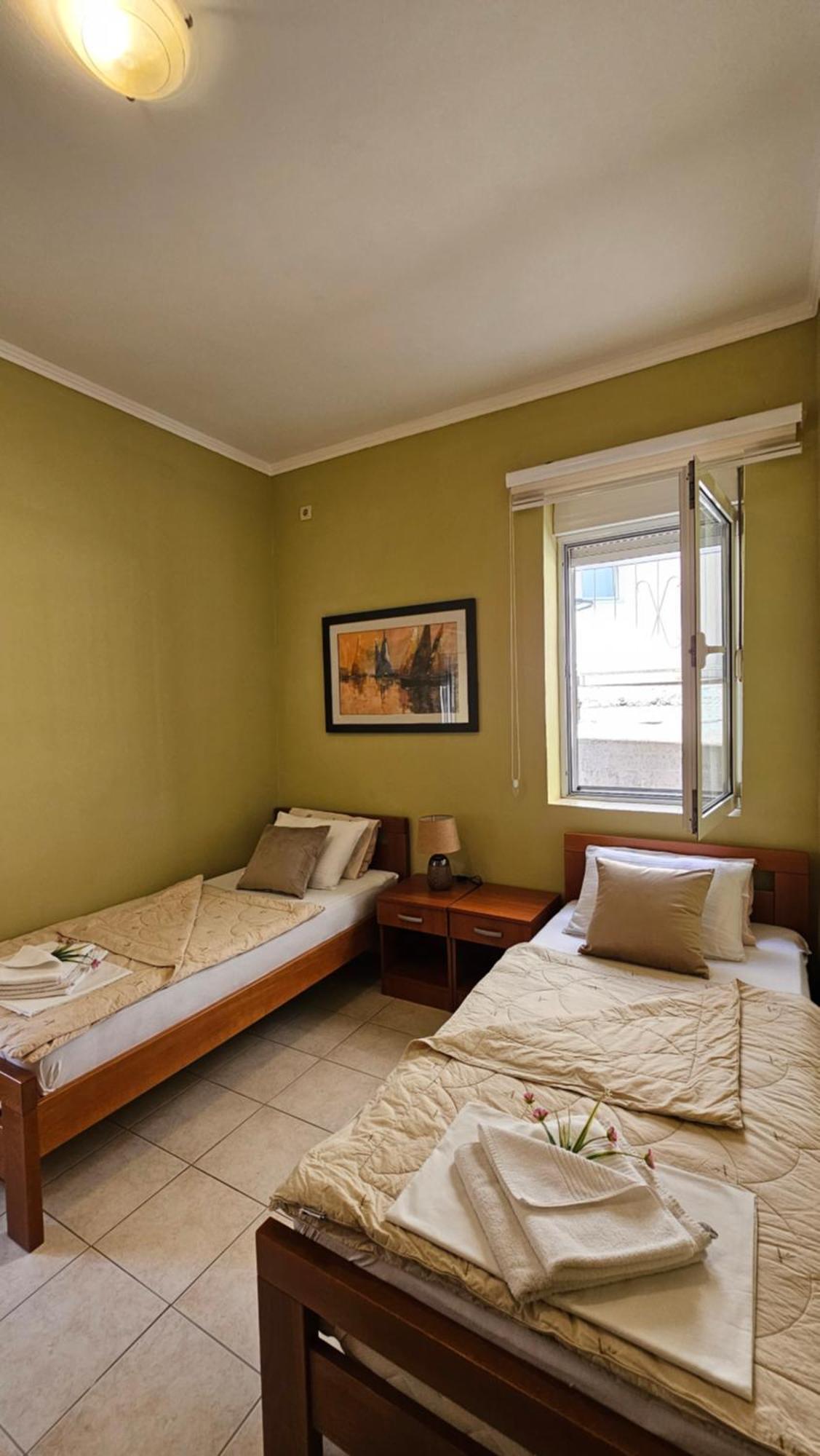 Lalovina Apartment ヘルツェグ・ノヴィ エクステリア 写真